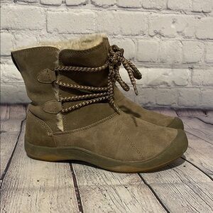 Eddie Bauer Suede Winter Boots Sz 6.5